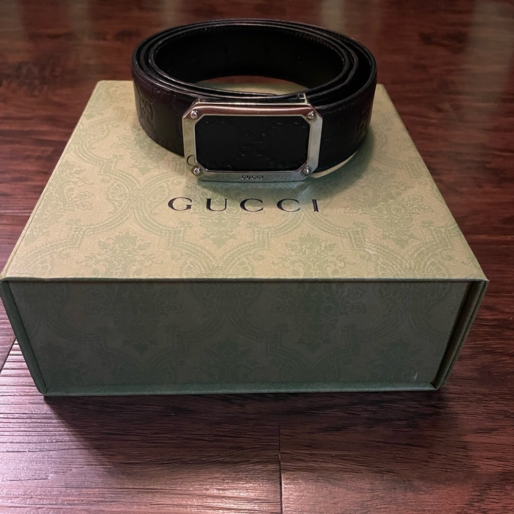 Gucci Black Signature Logo Leather Belt With Rectangular Buckle Size 105•42 - Picture 1 of 8